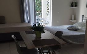 Lalezas Studios Nauplio
